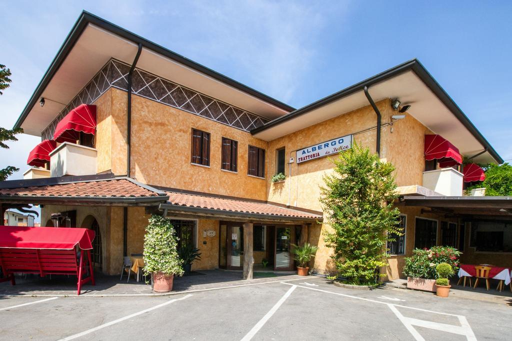 Albergo Ristorante Da Felice Loria Екстериор снимка